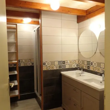 Beau Au Depart Des Pistes - 6 Pieces 10 Personnes Mae-4869 *